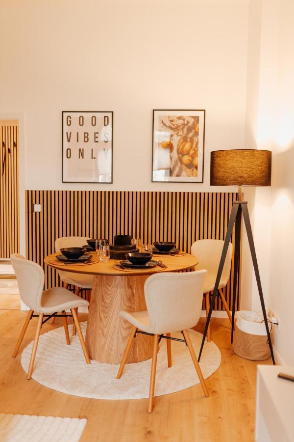 Design Apartment Stadtfeld-Ost Mit Netflix & 2 Schlafzimmern Магдебург Экстерьер фото